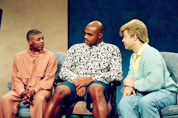 1993-Muggsy-Bogues-Charles-Barkley-Al-Franken-SNL_1.jpg